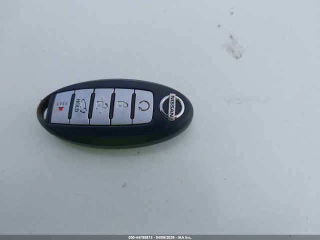Nissan Pathfinder Platinum