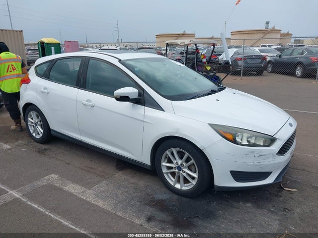 Salvage Ford Focus Image