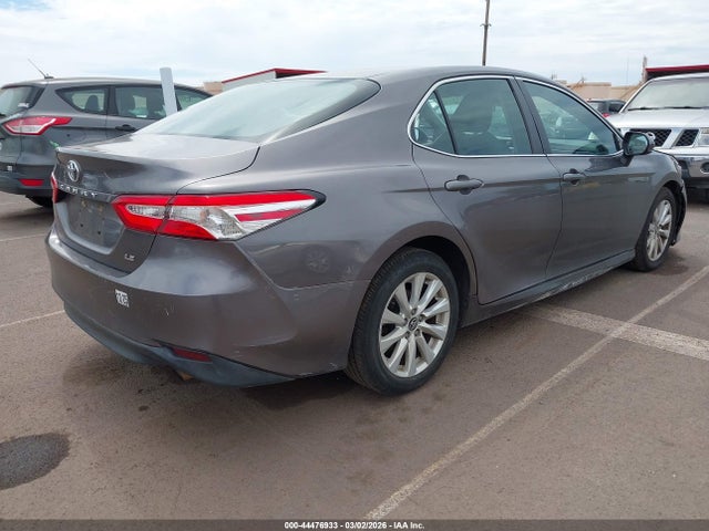 Toyota Camry Le