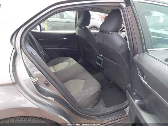 Toyota Camry Le