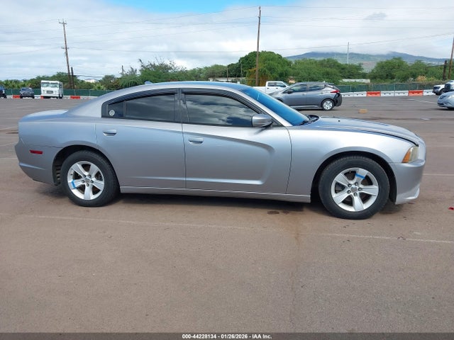 Dodge Charger Se