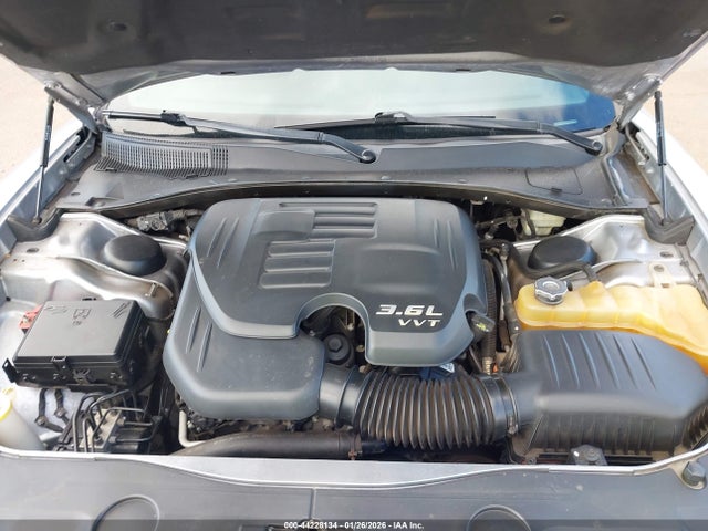 Dodge Charger Se