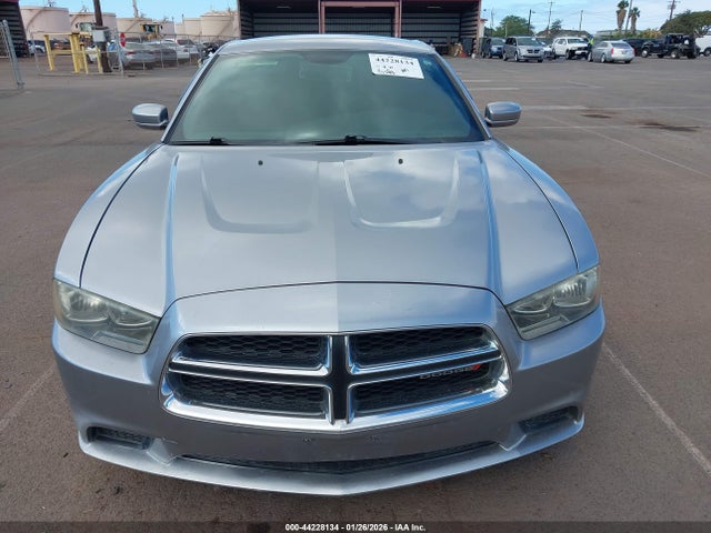 Dodge Charger Se