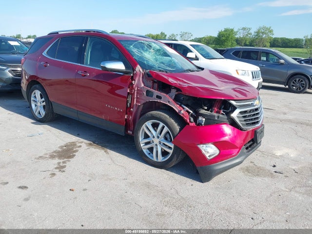 Salvage Chevrolet Equinox Image