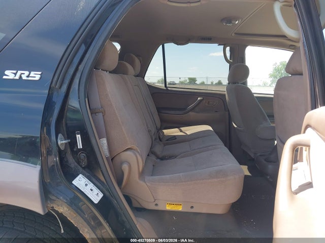 Toyota Sequoia Sr5 V8