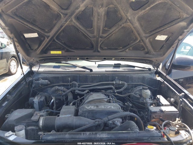 Toyota Sequoia Sr5 V8