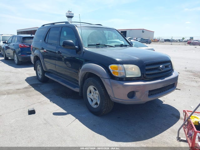Salvage Toyota Sequoia Image