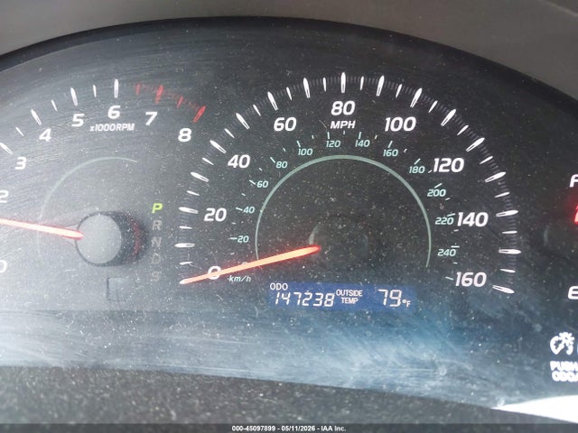 Toyota Camry Le V6