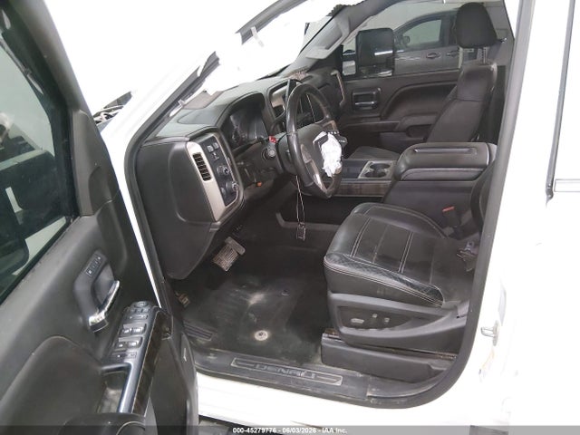 General Motors Sierra 3500HD Denali