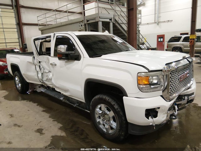 Salvage General Motors Sierra 3500HD Image
