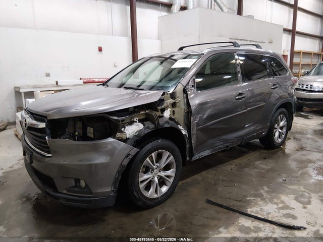 Toyota Highlander Xle V6