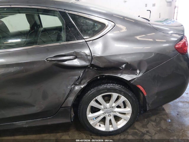 Chrysler 200 Limited Platinum