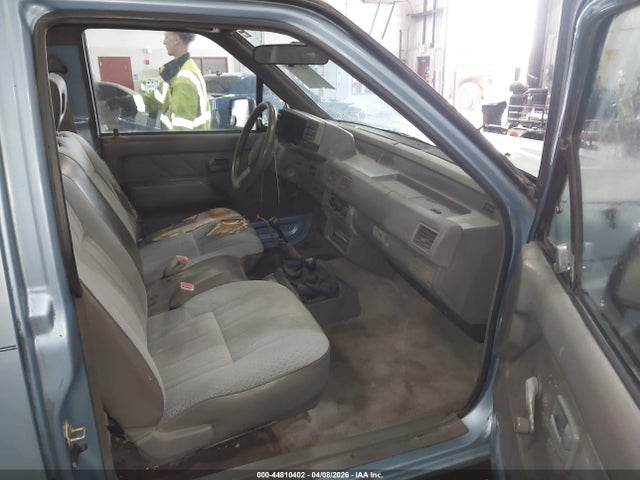 Isuzu Conventional Short Wheelbase