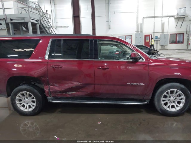 GMC Yukon Slt