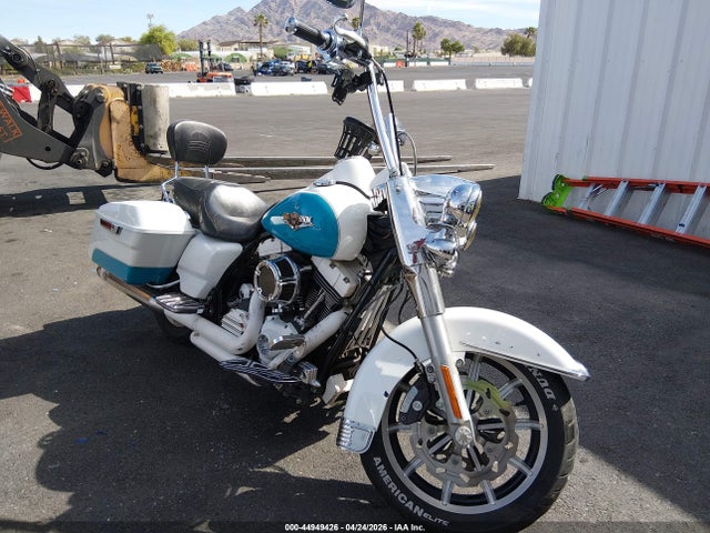 Salvage Harley-Davidson Flhr Image