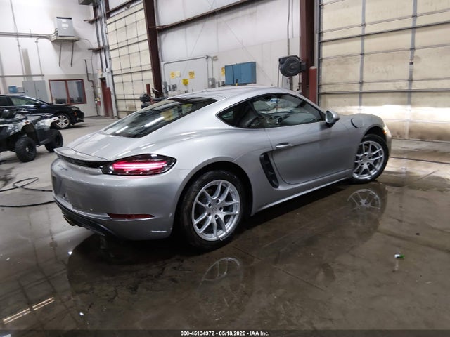 Porsche 718 Cayman T