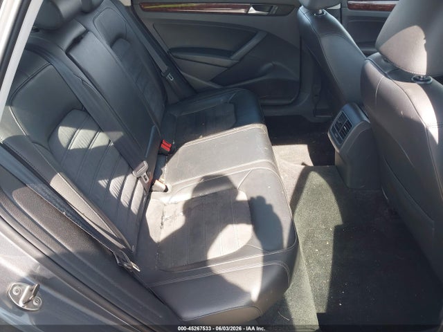 Volkswagen Passat 2.0l Tdi Sel Premium