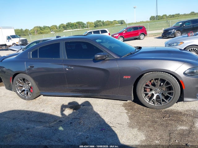Dodge Charger Srt 392