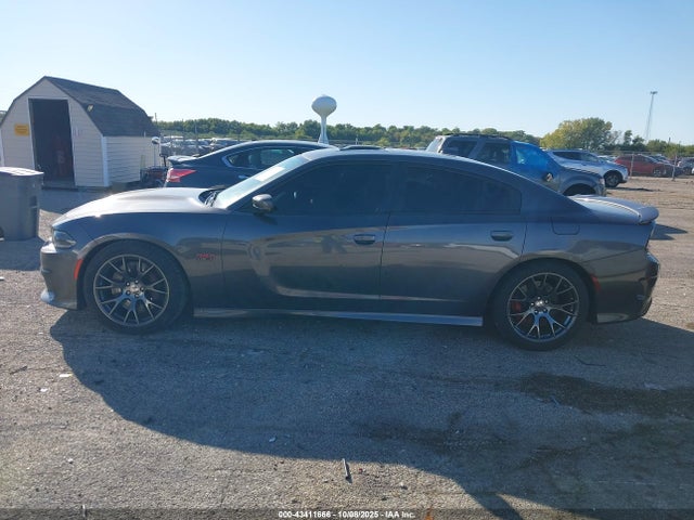 Dodge Charger Srt 392