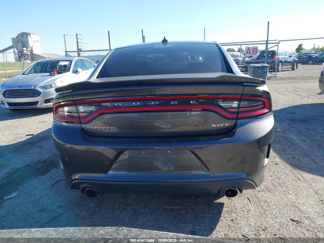 Dodge Charger Srt 392