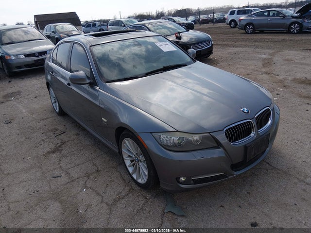 Salvage BMW 3 Series Image