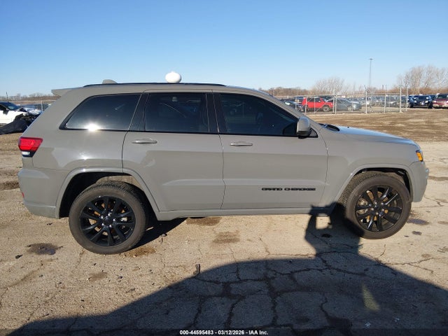 Jeep Grand Cherokee Altitude 4x4