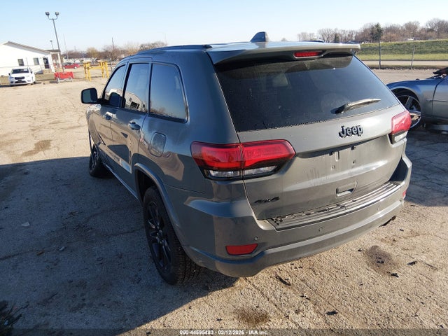 Jeep Grand Cherokee Altitude 4x4