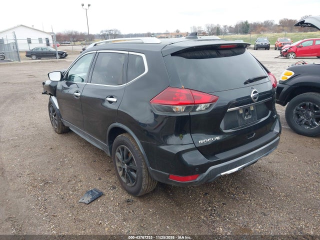 Nissan Rogue Sv