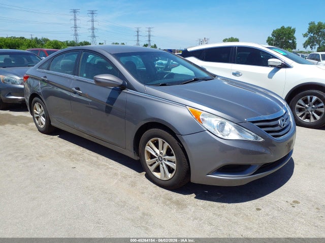 Salvage Hyundai SONATA Image