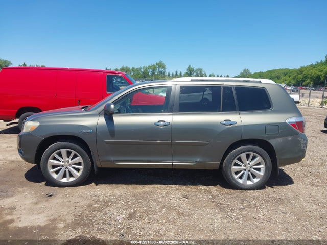 Toyota Highlander Limited V6