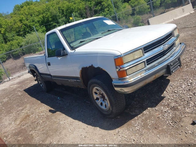 Salvage Chevrolet K1500 Image