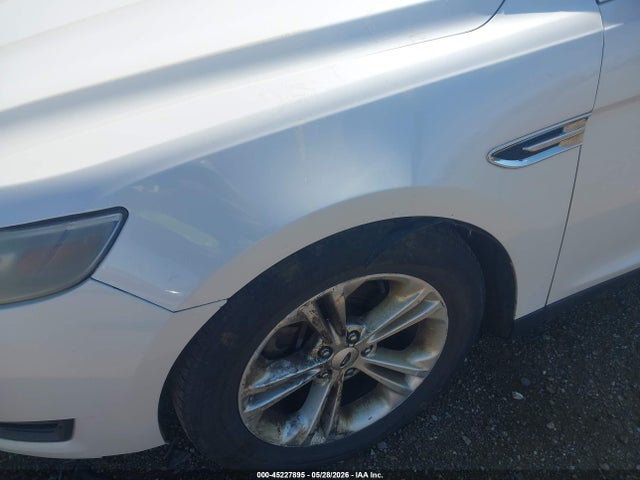Ford Taurus Sel