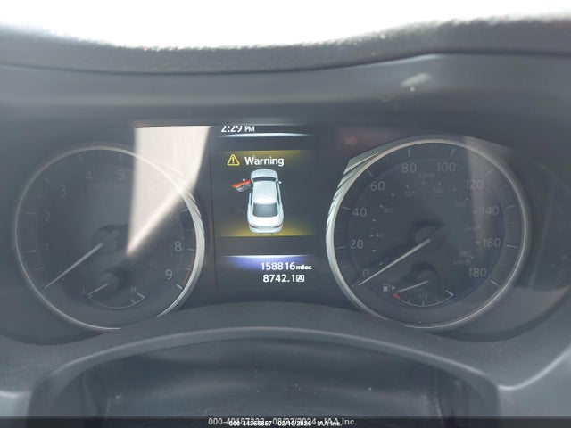 INFINITI Q50 Premium