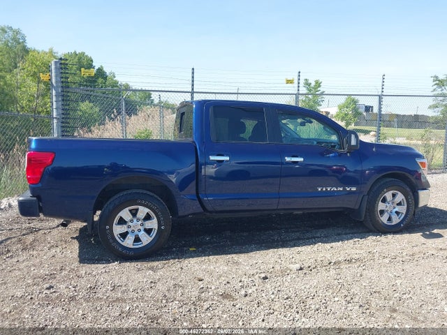 Nissan Titan Sv