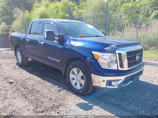 Salvage Nissan Titan Image