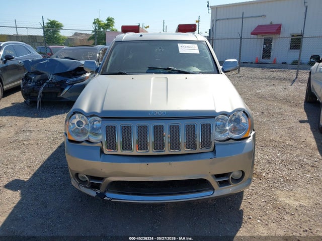 Jeep Grand Cherokee Srt8
