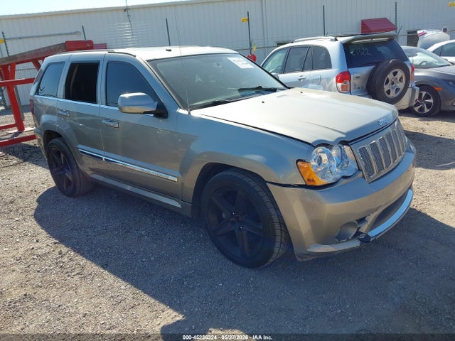 Salvage Jeep Grand Cherokee Image