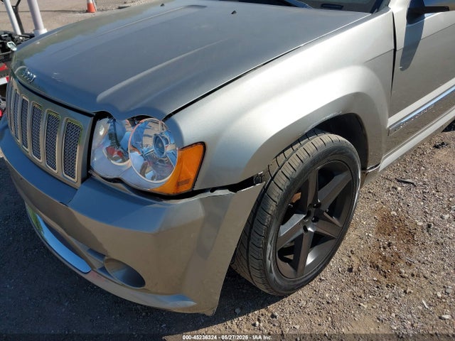 Jeep Grand Cherokee Srt8