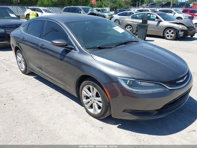 Salvage Chrysler 200 Image