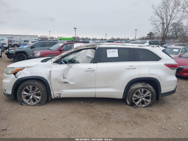 Toyota Highlander Xle V6