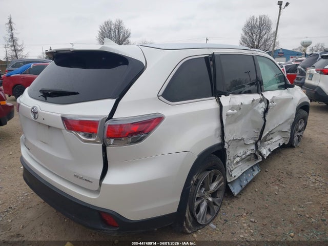 Toyota Highlander Xle V6