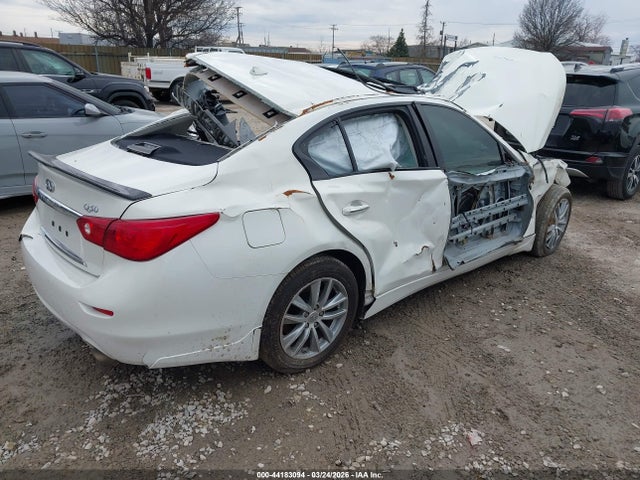 INFINITI Q50