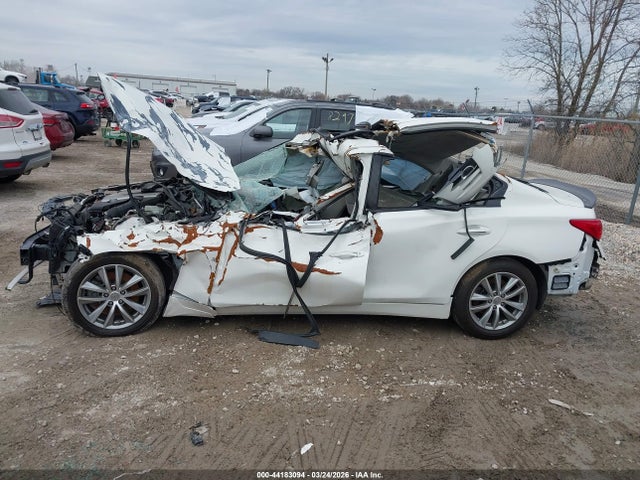 INFINITI Q50