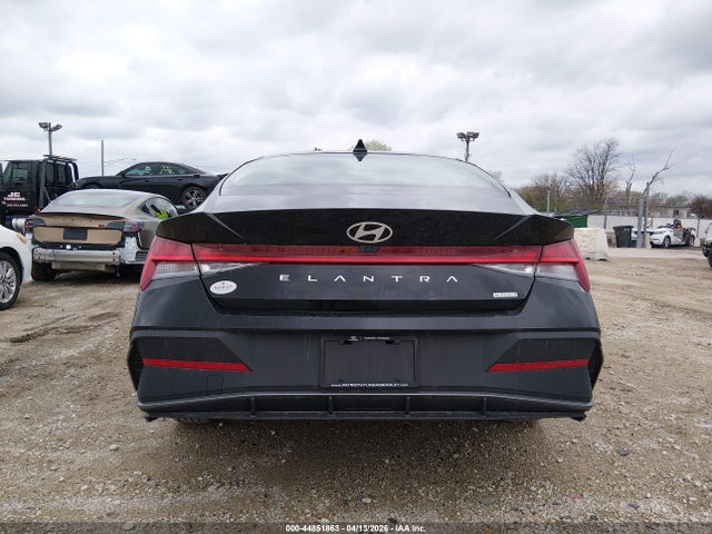 Hyundai ELANTRA Blue