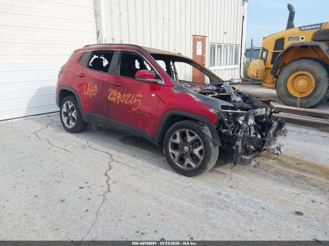 Salvage Jeep Compass Image
