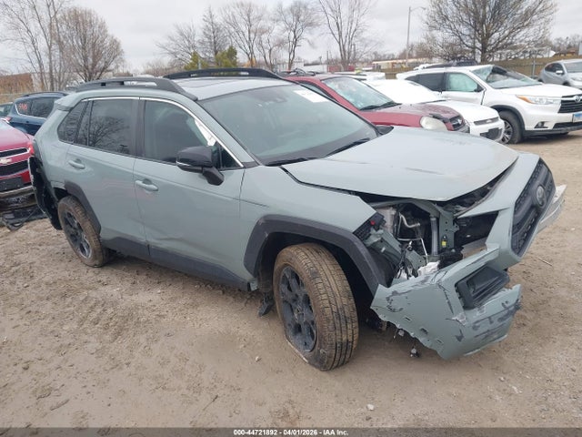 Salvage Toyota RAV4 Image