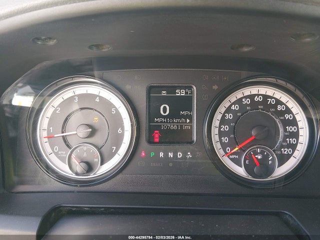 Ram 1500 Tradesman  4x4 5'7 Box