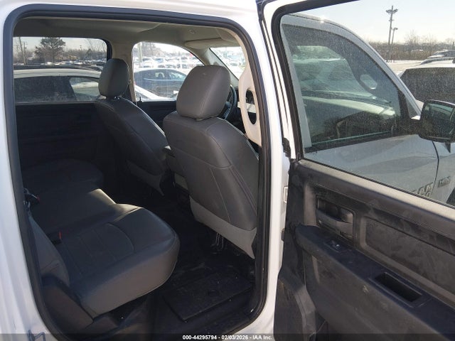 Ram 1500 Tradesman  4x4 5'7 Box
