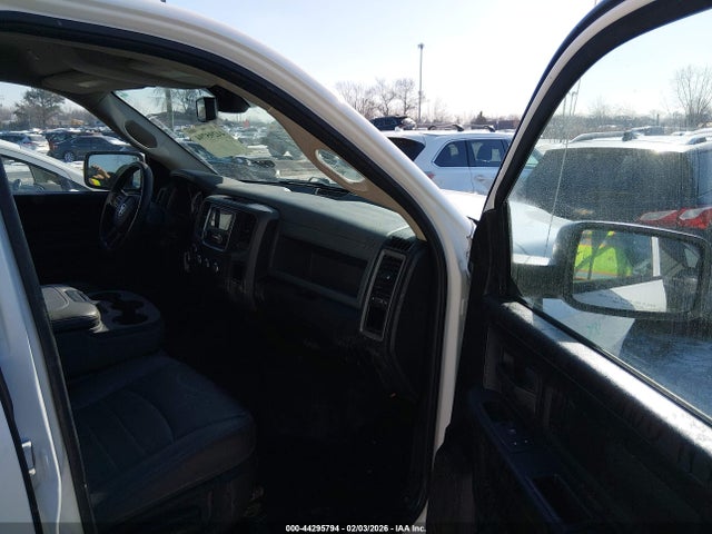 Ram 1500 Tradesman  4x4 5'7 Box