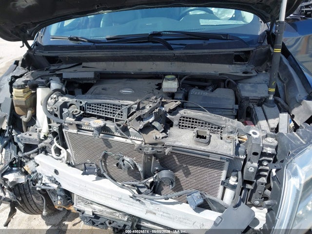 Nissan Pathfinder Sl